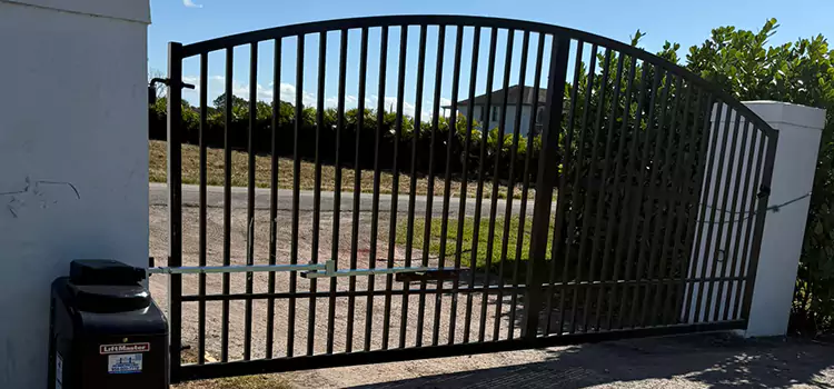 Driveway Fence Repair North Lynnwood